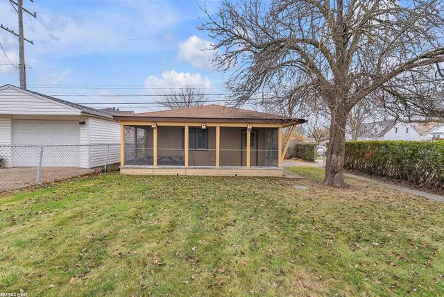 27937 Rockwood Street, Saint Clair Shores, MI 48081