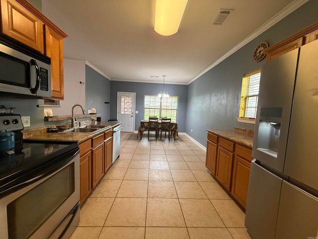 1911 Perry Street, Little Rock, AR 72204