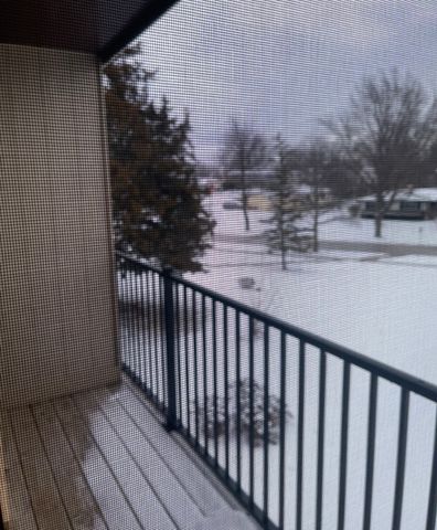 212 Collen Drive 209, Lombard, IL 60148