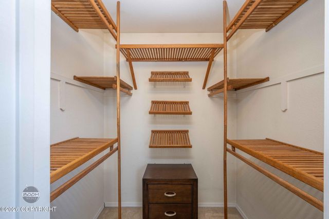 1850 Vashon Circle, Anchorage, AK 99515