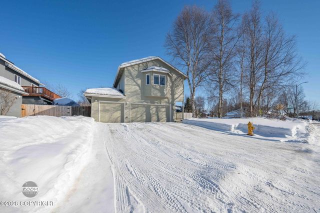 1850 Vashon Circle, Anchorage, AK 99515