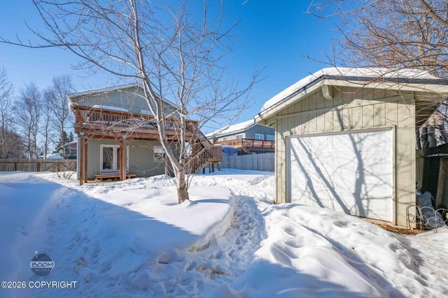 1850 Vashon Circle, Anchorage, AK 99515