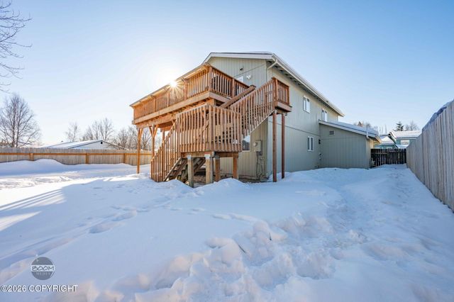 1850 Vashon Circle, Anchorage, AK 99515