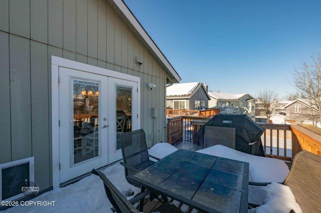 1850 Vashon Circle, Anchorage, AK 99515