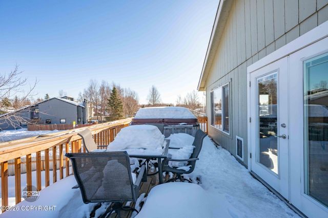 1850 Vashon Circle, Anchorage, AK 99515