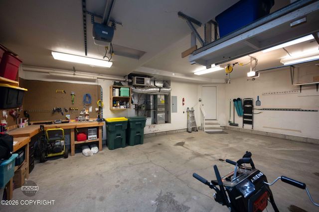 1850 Vashon Circle, Anchorage, AK 99515