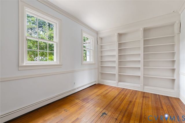 209 Ross Rd, Henrico, VA 23229