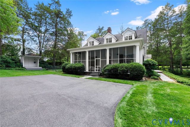 209 Ross Rd, Henrico, VA 23229