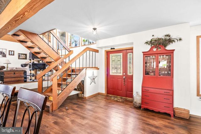 534 CHARMING FORGE RD, Robesonia, PA 19551