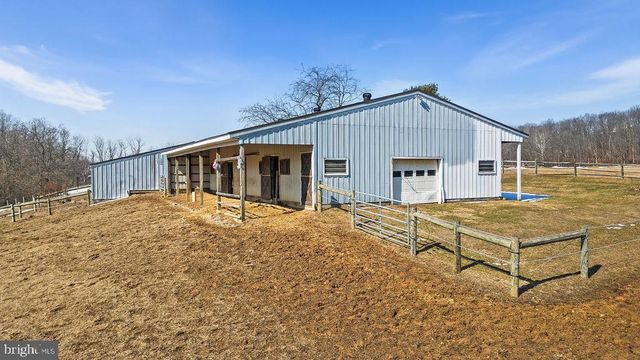 534 CHARMING FORGE RD, Robesonia, PA 19551