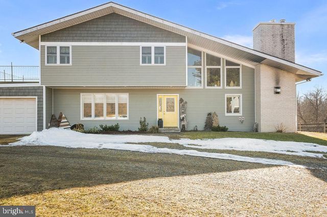 534 CHARMING FORGE RD, Robesonia, PA 19551