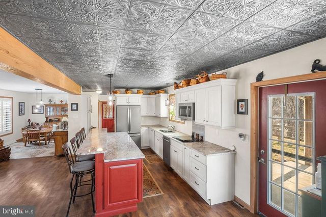 534 CHARMING FORGE RD, Robesonia, PA 19551