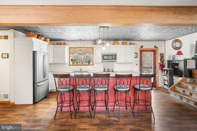 534 CHARMING FORGE RD, Robesonia, PA 19551