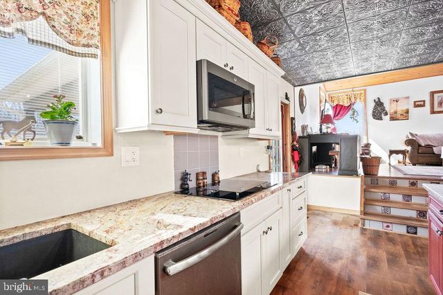 534 CHARMING FORGE RD, Robesonia, PA 19551