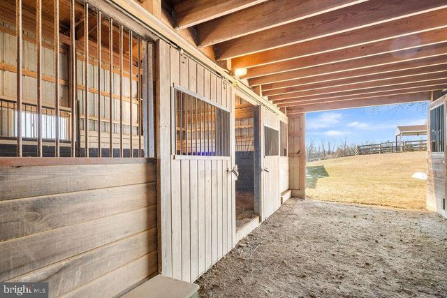 534 CHARMING FORGE RD, Robesonia, PA 19551