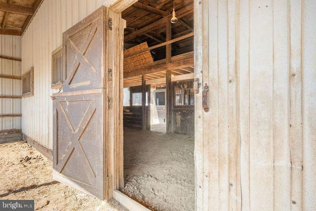 534 CHARMING FORGE RD, Robesonia, PA 19551