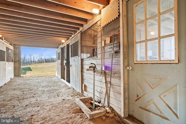 534 CHARMING FORGE RD, Robesonia, PA 19551