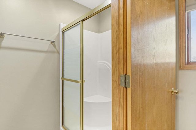 110 Saratoga Circle, Oregon, WI 53575