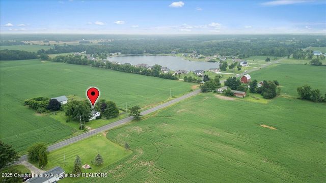 3382 Hartel Road, Charlotte, MI 48813