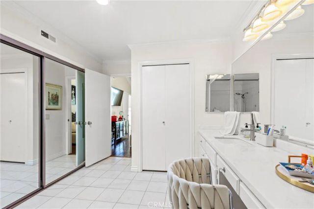 668 N Lemon Hill Trail, Orange, CA 92869