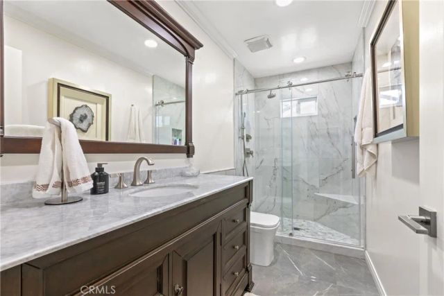 668 N Lemon Hill Trail, Orange, CA 92869