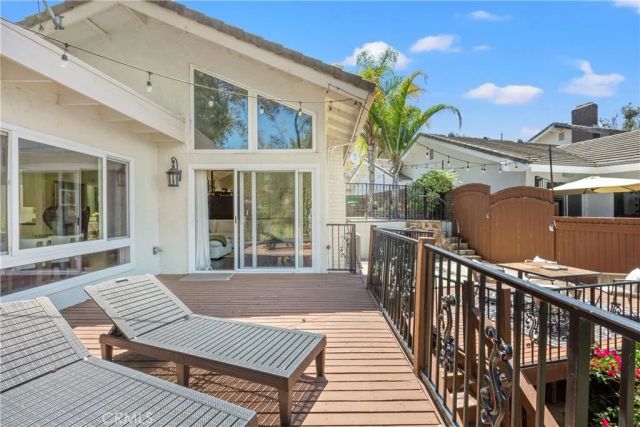668 N Lemon Hill Trail, Orange, CA 92869