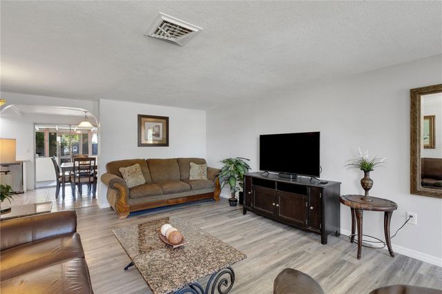 979 KIMBALL ROAD, Venice, FL 34293