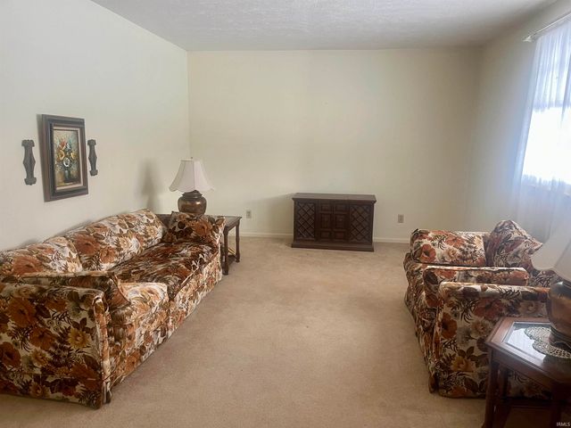 19373 Pasadena Avenue, South Bend, IN 46614