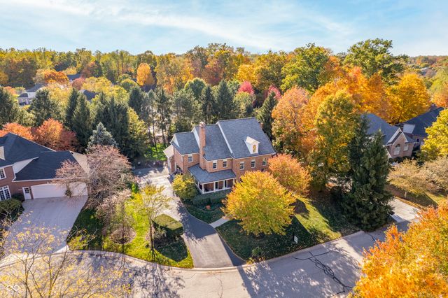 4483 Thicket Trace, Zionsville, IN 46077
