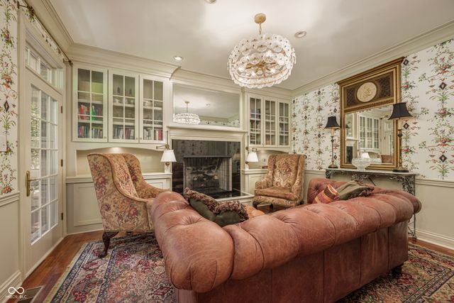 4483 Thicket Trace, Zionsville, IN 46077