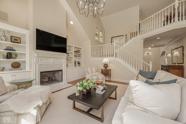 4483 Thicket Trace, Zionsville, IN 46077