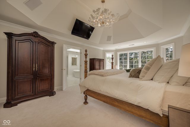 4483 Thicket Trace, Zionsville, IN 46077