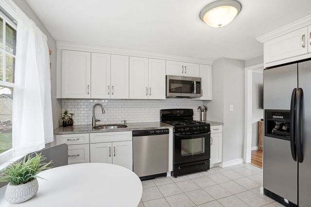 11 Roseen Ave, Weymouth, MA 02188