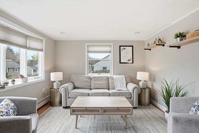 11 Roseen Ave, Weymouth, MA 02188