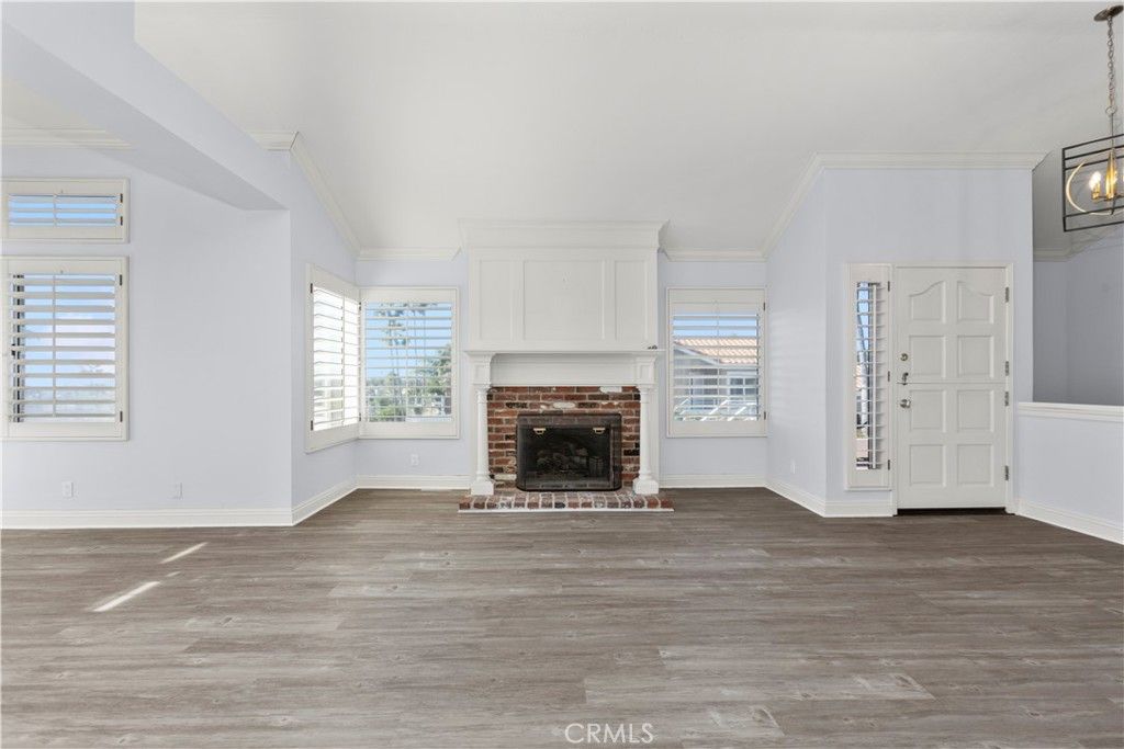 Image 4 of property listing at 24846 Wave Crest Lane, Dana Point, CA 92629