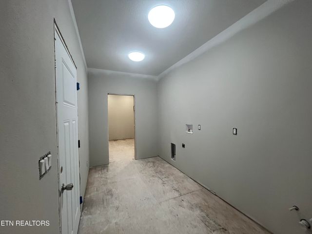 382 St George Drive, Crossville, TN 38558