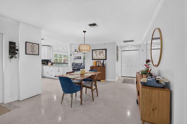 213 Fordham Drive, Lake Worth, FL 33460