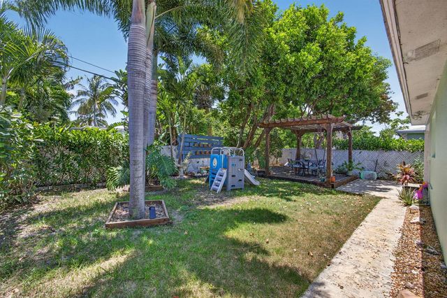 213 Fordham Drive, Lake Worth, FL 33460