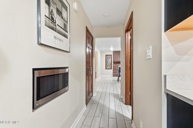 26430 Hull Prairie Road, Perrysburg, OH 43551