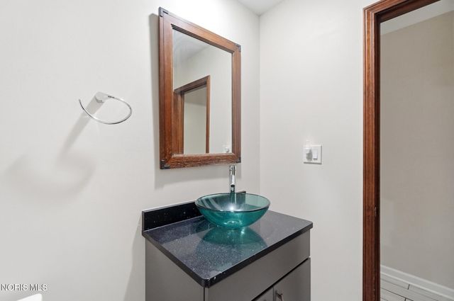 26430 Hull Prairie Road, Perrysburg, OH 43551