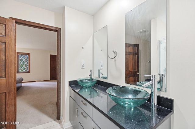 26430 Hull Prairie Road, Perrysburg, OH 43551