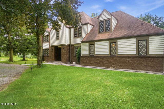 26430 Hull Prairie Road, Perrysburg, OH 43551