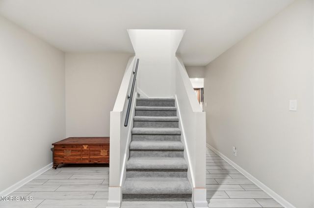 26430 Hull Prairie Road, Perrysburg, OH 43551