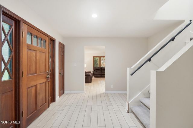 26430 Hull Prairie Road, Perrysburg, OH 43551