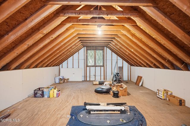 26430 Hull Prairie Road, Perrysburg, OH 43551