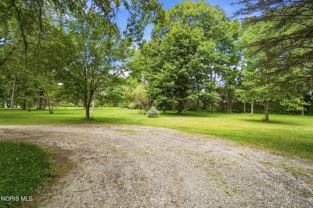 26430 Hull Prairie Road, Perrysburg, OH 43551