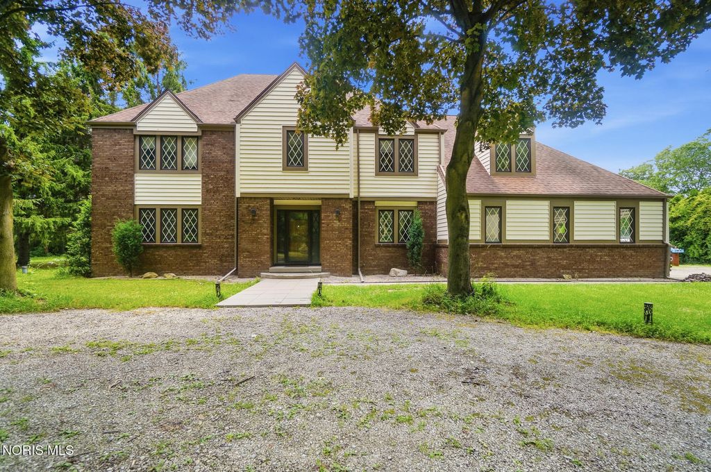 26430 Hull Prairie Road, Perrysburg, OH 43551