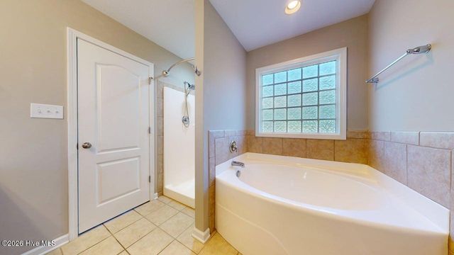 108 Braeburn Boulevard, Richlands, NC 28574