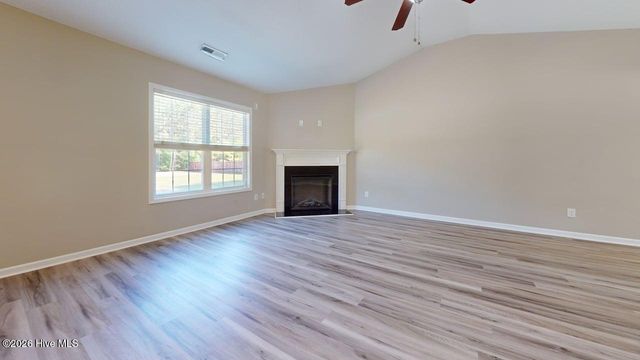 108 Braeburn Boulevard, Richlands, NC 28574