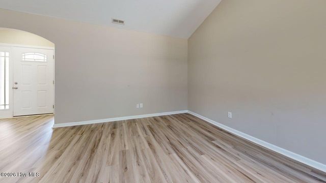 108 Braeburn Boulevard, Richlands, NC 28574